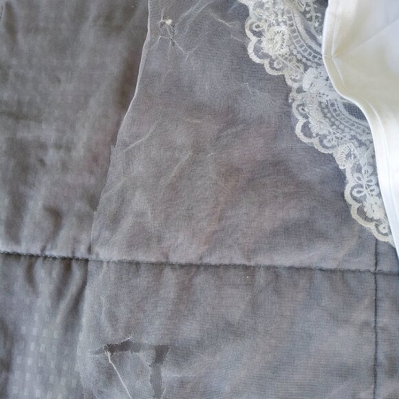 Mermaid Sweetheart Lace Wedding Dress - Picture 16 of 16